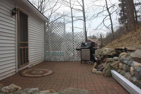 4 Mechanic St, Upton, MA 01568 photo 12