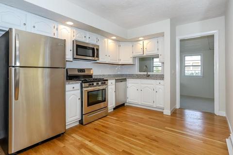 2 Beverly Hl, Canton, MA 02021 photo 6