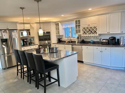 935 Meridian St, Fall River, MA 02720 photo 2