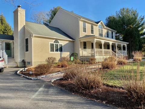 935 Meridian St, Fall River, MA 02720 photo 1