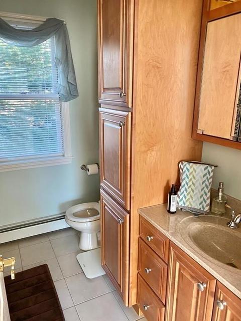 935 Meridian St, Fall River, MA 02720 photo 11