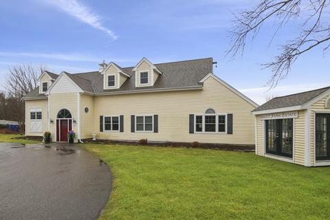 24 Gault Rd, Wareham, MA 02576 photo 3