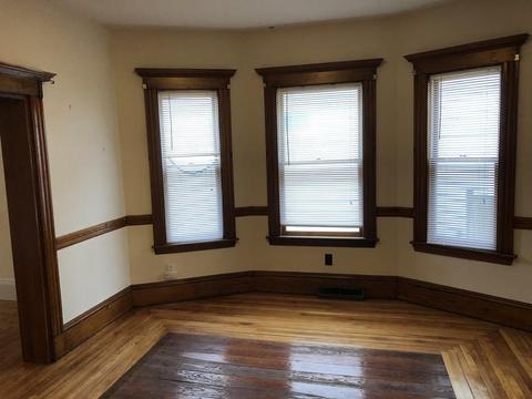 11 Fairlawn St, Everett, MA 02149 photo 6