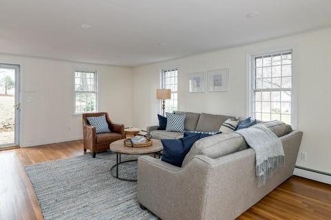 17 Pioneer Rd, Hingham, MA 02043 photo 5
