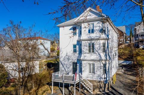 163 Barnaby St, Fall River, MA 02720 photo 3