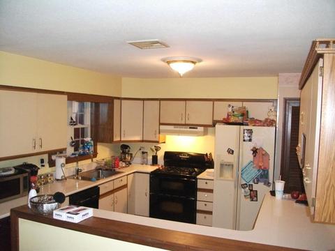 2 Chalet Dr, Methuen, MA 01844 photo 2