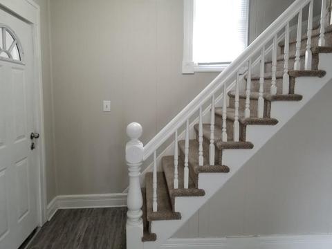 53 Mcknight St, Springfield, MA 01109 photo 3
