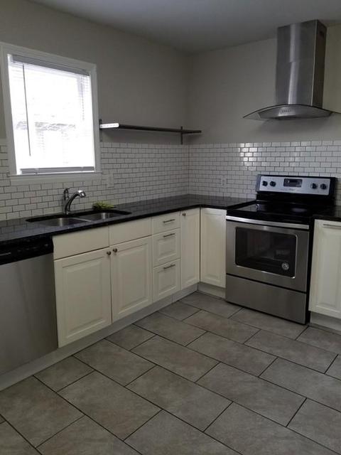 53 Mcknight St, Springfield, MA 01109 photo 15