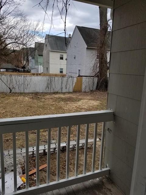 53 Mcknight St, Springfield, MA 01109 photo 32
