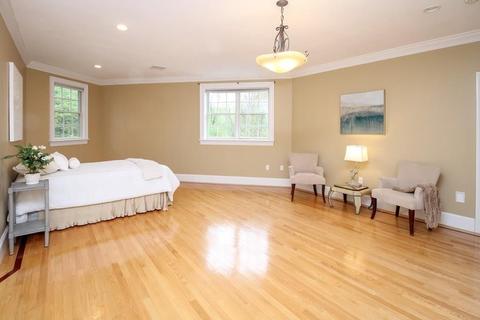 39 Denton Rd, Wellesley, MA 02482 photo 10