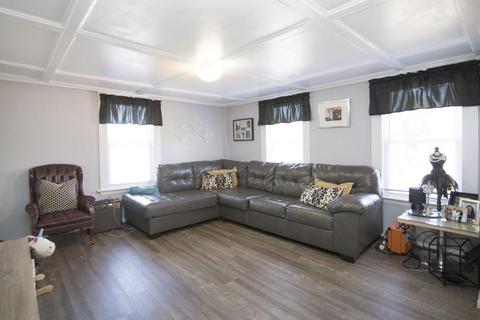6 Acacia St, Gloucester, MA 01930 photo 5