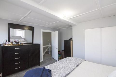 6 Acacia St, Gloucester, MA 01930 photo 9