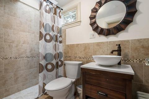 230 Middlesex Rd, Chestnut Hill, MA 02467 photo 13