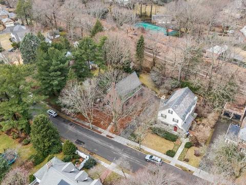 230 Middlesex Rd, Chestnut Hill, MA 02467 photo 26