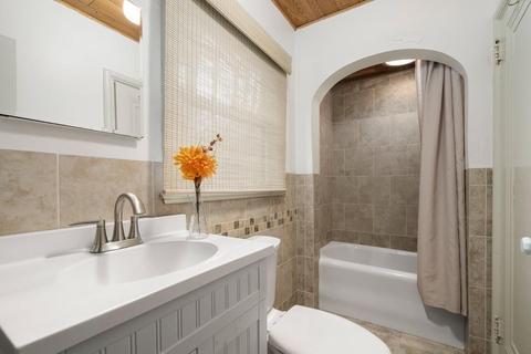 230 Middlesex Rd, Chestnut Hill, MA 02467 photo 15