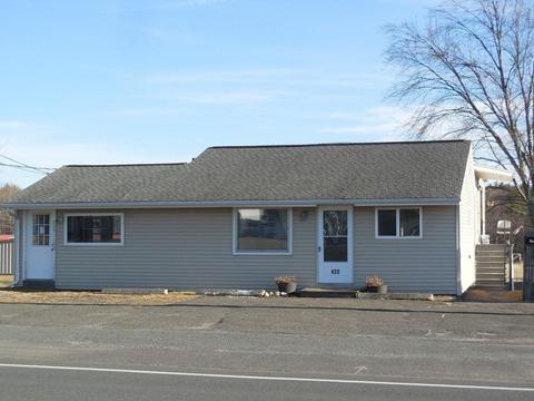 420 Main St, Easthampton, MA 01027 photo 2