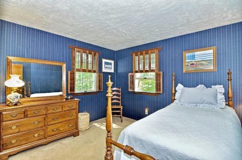 150 Ash St, Spencer, MA 01562 photo 21