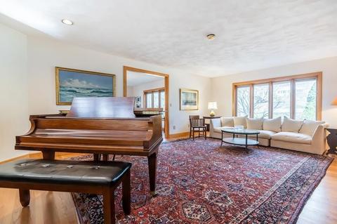 8 Cameron Rd, Andover, MA 01810 photo 5