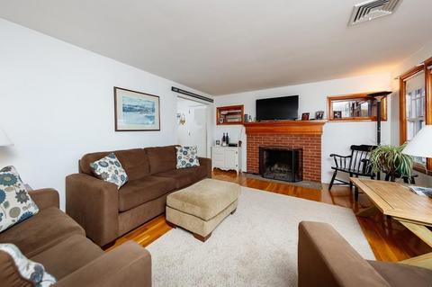 7 Bayview, Webster, MA 01570 photo 9