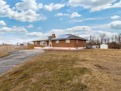 6 Lapierre, Worcester, MA 01604 photo 3