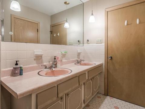 6 Lapierre, Worcester, MA 01604 photo 15