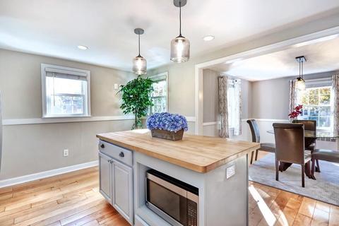 24 Lawrence Rd, Reading, MA 01867 photo 3