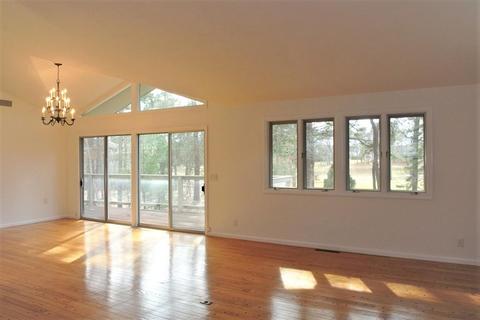 205 Glenneagle Dr, Mashpee, MA 02649 photo 6