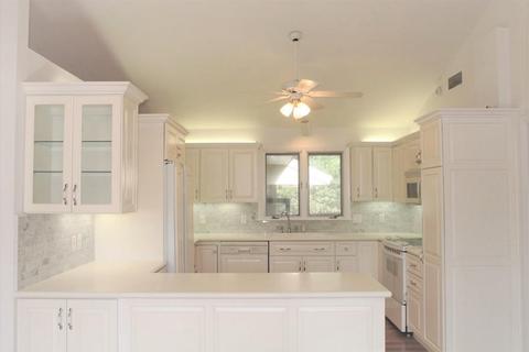 205 Glenneagle Dr, Mashpee, MA 02649 photo 3