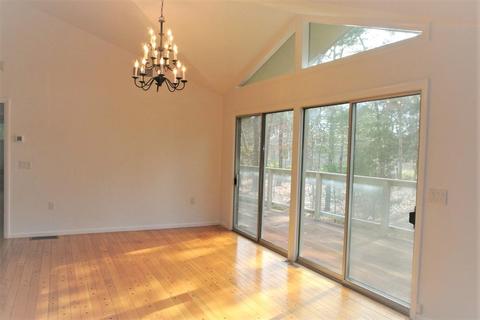 205 Glenneagle Dr, Mashpee, MA 02649 photo 7