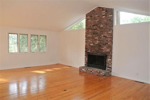 205 Glenneagle Dr, Mashpee, MA 02649 photo 12