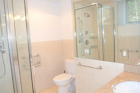 205 Glenneagle Dr, Mashpee, MA 02649 photo 28