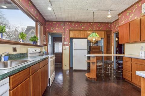 175 Forest Park Ave, Springfield, MA 01108 photo 16