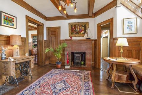 175 Forest Park Ave, Springfield, MA 01108 photo 7