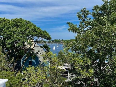 8 Walnut St, Marblehead, MA 01945 photo 17