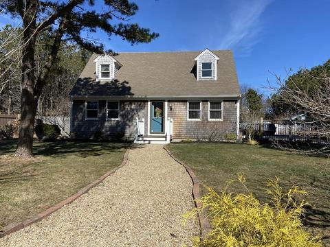 5 Seths Path, Oak Bluffs, MA 02557 photo 1