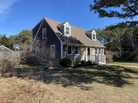 5 Seths Path, Oak Bluffs, MA 02557 photo 3