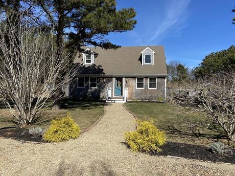 5 Seths Path, Oak Bluffs, MA 02557 photo 4