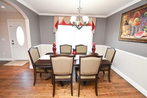 41 Kipling St, Springfield, MA 01118 photo 5