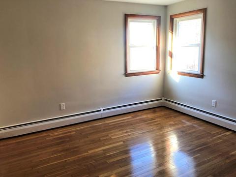 86 Whitmarsh Ave, Worcester, MA 01606 photo 5