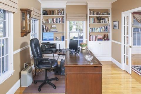 7 Jones St, Hingham, MA 02043 photo 9