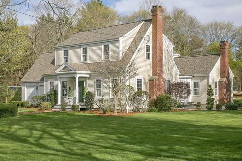 7 Jones St, Hingham, MA 02043 photo 1