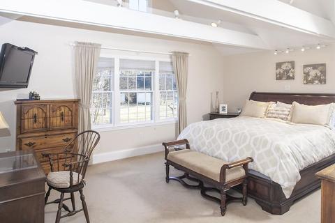 7 Jones St, Hingham, MA 02043 photo 20