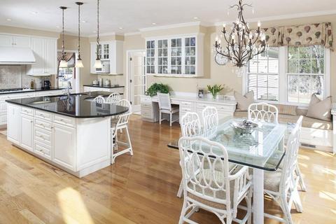 7 Jones St, Hingham, MA 02043 photo 10