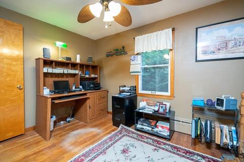 83 Parkerview St, Springfield, MA 01129 photo 11