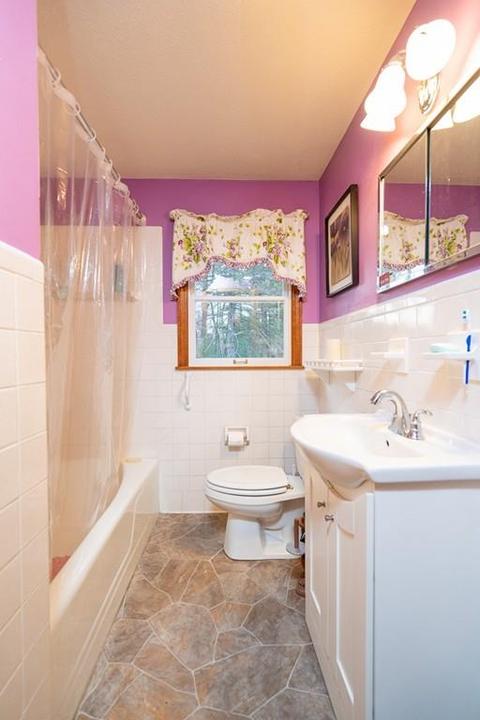 83 Parkerview St, Springfield, MA 01129 photo 9