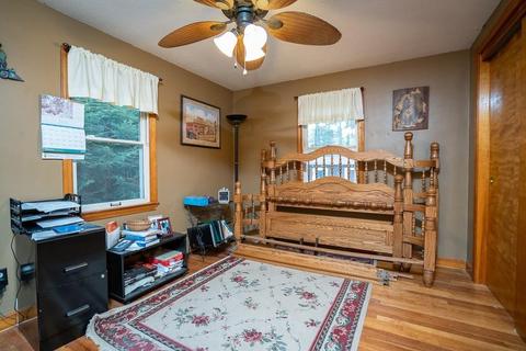 83 Parkerview St, Springfield, MA 01129 photo 10
