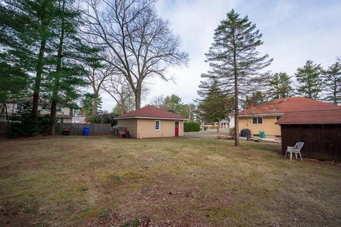83 Parkerview St, Springfield, MA 01129 photo 17