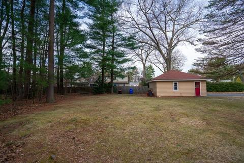 83 Parkerview St, Springfield, MA 01129 photo 18