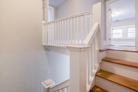 850 Chestnut St, Springfield, MA 01107 photo 41