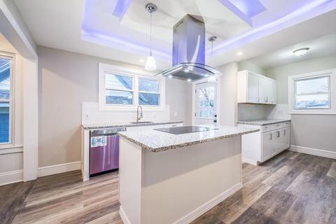 850 Chestnut St, Springfield, MA 01107 photo 3